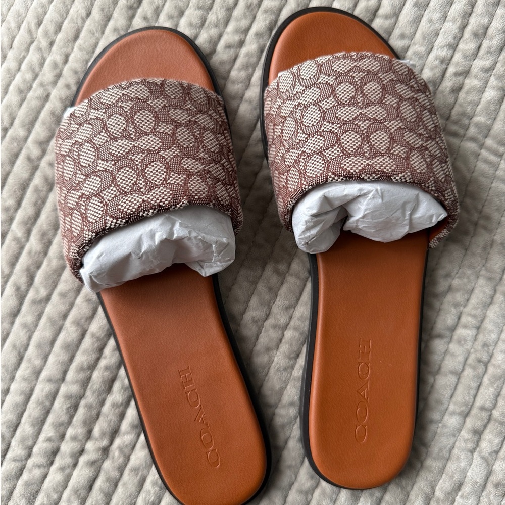 COACH Holly Sandal In Mini Signature Jacquard Size 9.5 Cocoa/Burnished Amber NIB
